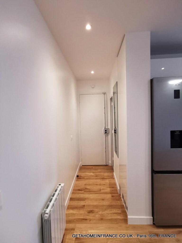 Vente-Appartement-2P-Rue-Heinrich-92100-Entree-